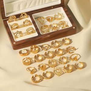 Anillo de Acero Inoxidable Chapado en Oro de 18k que No se Desvanece, Joyería de Moda Abierta y Ajustable para Mujer - Product Image 3