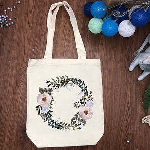 Kit de broderie XIXI pour sac fourre-tout en toile fait main, motif floral, manuel d'instructions, fils en polyester pour débutants en point de croix - Product Image 6