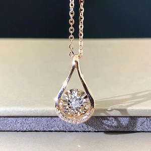 Collier pendentif en zircon en forme de larme de style français, élégant et minimaliste, chaîne de clavicule pour femmes - Product Image 1