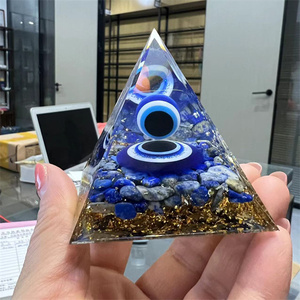 60 stili 6CM all'ingrosso personalizzabile energia curativa piramide Orgone resina di cristallo decorazione di meditazione per il <span class=keywords><strong>Chakra</strong></span> Reiki spirituale - Product Image 5