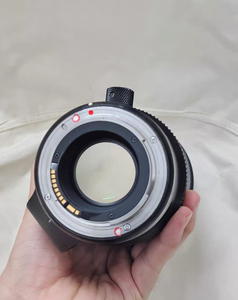 Objectif 50-100mm f/1.8 Art EF d'occasion — le « roi des zooms APS-C », à ouverture constante f/1.8, excellent état ! - Product Image 2