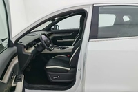 Jetour Shanhai L6 2024 d'occasion, SUV hybride rechargeable, voiture familiale, sièges confortables, airbags sécurisés, consommation de carburant économique, trajets en ville, voyages sur route