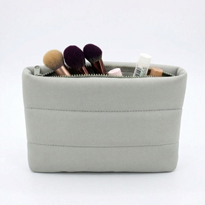 SENYU Bolsa de Maquillaje Plegable Multifuncional con Cremallera, Organizador de Toallas y Cosméticos, Estuche de Viaje para Dulces - Product Image 2