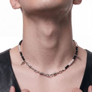 Collana Punk Goth con Catena Cubana Nera e Bianca con Perle e Rivetti Scuri, Stile Hip-hop, di Tendenza in Europa e Stati Uniti - Product Image 1