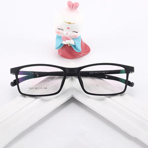 Montures de lunettes de sport Tr90 légères au design quadrilatéral avec verres en résine pour usage actif, fabriquées à Danyang - Product Image 2