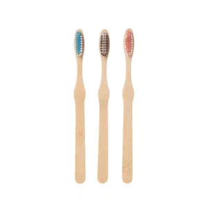Escova de dentes de bambu ecológica OEM Natural 3 pacotes lindos produtos de bambu para escovas de dentes de hotel com logotipo de marca própria