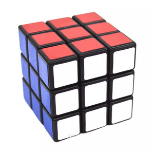 Cubo de Rubik Masterhand 3x3, PVC Negro Mate, Superficie Lisa, Juguete Educativo para Niños y Jóvenes - Product Image 4