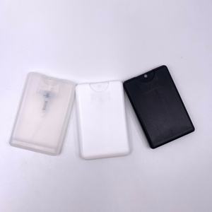 ขวดน้ำหอมพกพาเปล่า 20 มล. สีแดง น้ำเงิน ส้ม รูปทรงบัตรเครดิต ขวดพลาสติกทรงเหลี่ยมแบน หัวฉีดพ่นละอองน้ำ - Product Image 4