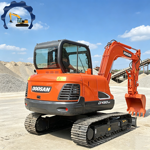 Excavatrice d'occasion de bonne qualité Doosan DX60-8C d'origine Corée, 6 tonnes, excavatrice sur chenilles hydraulique Doosan DX60 à vendre - Product Image 1