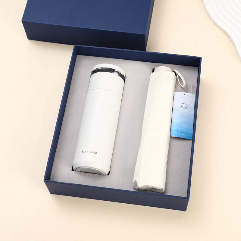 Tasse à verrouillage + parasol paradis blanc