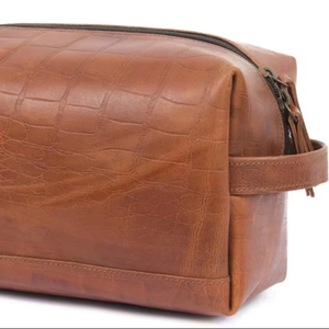 Neceser de Cuero Premium para Hombre, Organizador de Artículos de Aseo para Viaje con Cierre y Asa - Product Image 1