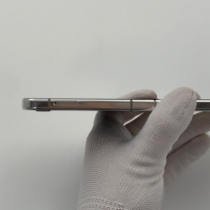 <span class=keywords><strong>S22</strong></span> <span class=keywords><strong>Plus</strong></span>: l'ultimo compagno digitale per il cellulare all'asta di connettività globale - Product Image 1