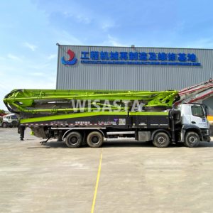 Camión Bomba <span class=keywords><strong>de</strong></span> Concreto Zoomlion Usado, Modelo <span class=keywords><strong>2021</strong></span>, Chasis Benz 4143 8X4, 63m 7RZ, Maquinaria <span class=keywords><strong>de</strong></span> Construcción Bambo Beton - Product Image 5