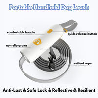Laisse pour chien mains libres sur le poignet, réfléchissante, réglable et rétractable pour chiens de petite et moyenne taille