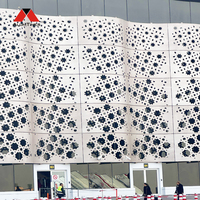 Panneau de façade en aluminium perforé découpé au laser Alumtimes, revêtement mural en alliage d'aluminium CNC pour la décoration extérieure moderne