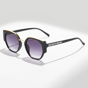 Lunettes de soleil dégradées noir-violet, lunettes de soleil polygonales pour femmes, UV400, lunettes de mode, style streetwear - Product Image 1