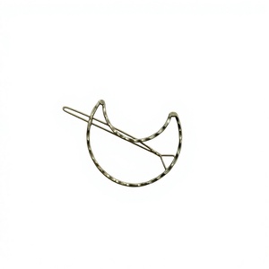 Élégantes pinces et barrettes à cheveux en laiton doré géométrique pour femmes et filles - Idéales pour bal de promo, enterrement de vie de jeune fille, Noël - Product Image 4