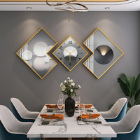 Peinture murale en porcelaine cristalline à trois panneaux de style nordique pour salon, minimalisme moderne, tableau horloge pour mur derrière le canapé