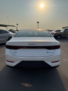 Auto Eléctrico BYD Qin Plus 2025 de Cuatro Ruedas - Product Image 2