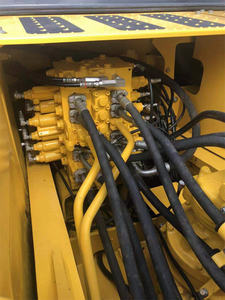 รถขุด PC240-8 Komatsu 24Ton มือสองใช้เวลาทำงานต่ำ - Product Image 6