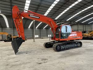 Excavadora Hidráulica Usada Doosan DX225LC de 22 Toneladas de Peso Operativo con Cucharón - Product Image 1