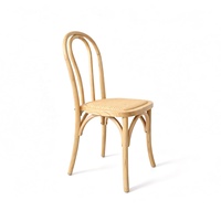Chaises de salle à manger empilables en bois massif modernes avec design Thonet en bois courbé, durables et stables pour une utilisation à la maison ou à l'hôtel