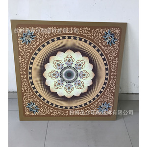 การพิมพ์สีบนแผ่นพลาสติกด้วยเทคนิคการพิมพ์สกรีนพร้อมโลโก้สำหรับการตกแต่งพื้นผิวพลาสติก - Product Image 3
