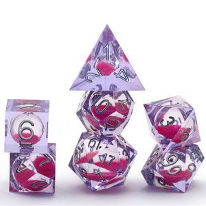 Phim hoạt hình dễ thương tùy chỉnh phim hoạt hình ngoại vi nhựa lõi lỏng lưỡi đa diện xúc xắc - Product Image 6