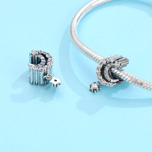 Colgante de Plata S925 con Circonitas Cúbicas en Forma de Luna Creciente y Estrella, Abalorio Celestial Brillante, Joyería Fina para Mujer - Product Image 2