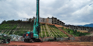 Bulldozer sur chenilles haute performance SD25A avec système hydraulique avancé pour les projets miniers et de construction d'infrastructure - Product Image 4
