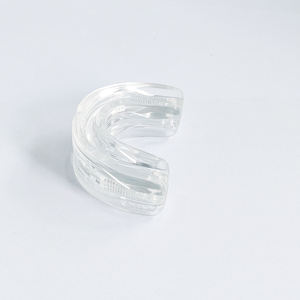 Protège-dents <span class=keywords><strong>anti</strong></span>-<span class=keywords><strong>ronflement</strong></span> pour adultes, <span class=keywords><strong>appareil</strong></span> <span class=keywords><strong>dentaire</strong></span> réglable pour l'alignement de la mâchoire et une meilleure respiration nocturne - Product Image 6