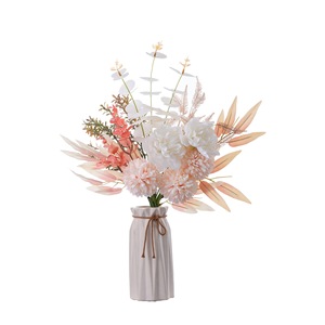 Bouquet de fleurs artificielles CallaFloral couleur champagne réutilisable pour décoration intérieure de mariage - Product Image 5