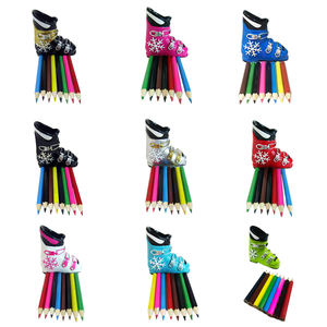 Vente en gros Nouveau <span class=keywords><strong>Pot</strong></span> de stylo en forme de chaussure de ski en résine mignon Porte-<span class=keywords><strong>crayon</strong></span> personnalisé pour bureau <span class=keywords><strong>à</strong></span> domicile Figurine <span class=keywords><strong>3D</strong></span> pour organisateur de bureau - Product Image 1