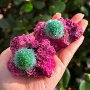 Vente en gros de spécimens minéraux de haute qualité : pierre de cristal, rubis, zéolite, quartz, azurite pour la décoration intérieure et les cadeaux d'anniversaire - Product Image 1