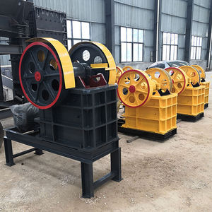 Mobiler kleiner Fels <span class=keywords><strong>PE</strong></span>-200 * 300 Backen brecher mit Wechselstrom motor für Goldberg bau und Erz zerkleinerung - Product Image 2