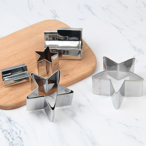 Herramientas para hornear hechas a mano de acero inoxidable, pentagrama, dientes redondos iguales, piel de bola de masa hervida, punta de <span class=keywords><strong>Pasta</strong></span> cortada, herramienta de repostería para hornear galletas - Product Image 3