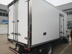 Camión frigorífico Foton de 3 y <span class=keywords><strong>5</strong></span> <span class=keywords><strong>toneladas</strong></span>, furgoneta congelador de carga, furgoneta frigorífico, furgoneta camión para verduras y frutas - Product Image 3