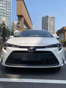 تويوتا ليفين ، النسخة الفاخرة والغازولين 1.5 لتر إصدار فاخر سي في تي ، سيارة تويوتا ليفين - Product Image 6