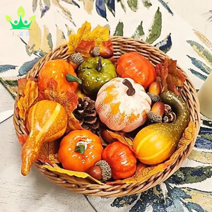 50 Uds. Juego de decoración de calabazas de otoño Mini calabaza Artificial hojas de otoño bellotas para el hogar centros de mesa de otoño mesas cosecha de Acción de Gracias - Product Image 3
