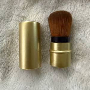 แปรงแต่งหน้าแบบพับเก็บได้ แปรงปัดแก้มสำหรับเดินทาง แปรงรองพื้นคาบูกิ แปรงแป้งทาหน้าแบบพกพา แปรงแต่งหน้าขนาดเล็กพร้อมฝาปิด - Product Image 5