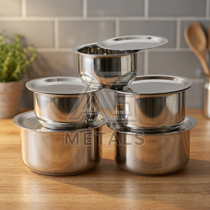 Mini-casserole en acier inoxydable de haute qualité avec poignée et couvercle pour réchauffer le lait pour bébé, légère et compatible lave-vaisselle - Product Image 3