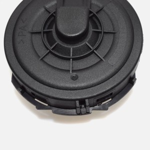 วาล์วระบายอากาศในห้องเครื่องยนต์ Audi A4 A6 รุ่น F045 06C103245 อะไหล่เปลี่ยนตัวแยกน้ำมันและน้ำ ปี 2002 2006 - Product Image 4