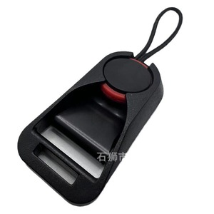 Correa de cámara negra con cuerda de tracción, hebilla desmontable de plástico con botón rojo para uso general - Product Image 1