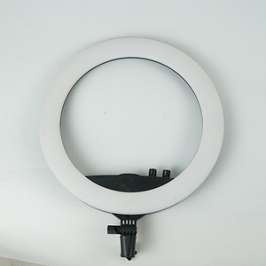 Anneau lumineux de 14 pouces en gros avec trépied, anneau lumineux LED de beauté, anneau lumineux pour téléphone, <span class=keywords><strong>TikTok</strong></span>, diffusion en direct - Product Image 5