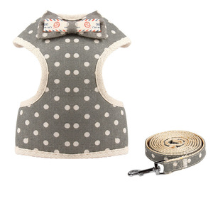 नई प्लेड गैर-रिट्रेटेबल पालतू पट्टा और हार्नेस सेट बनियान-शैली बिल्लियों और कुत्तों के लिए सभी मौसमों पालतू परिधान थोक - Product Image 6