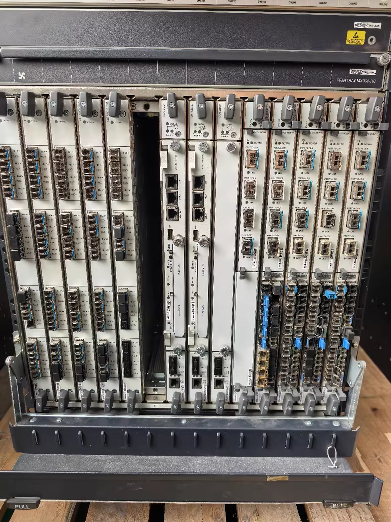 Juniper MIC-3D-20GE-SFP-B Scheda Di Interfaccia 20x Gigabit Ethernet SFP - Usata VGC