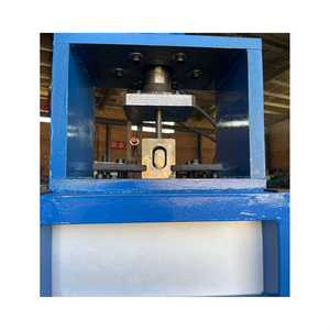 Poinçonneuse hydraulique à tube rond à tube carré - Product Image 6