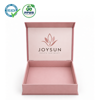 Boîte d'emballage en carton rigide en forme de livre écologique, boîte cadeau magnétique de luxe avec insert personnalisé pour les ensembles de cosmétiques et de soins de la peau