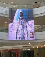 Panneau mural LED transparent couleur pleine 16 bits SMD3528 P3.91 avec SDK vidéo personnalisé pour ascenseurs et signalisation en magasin de détail