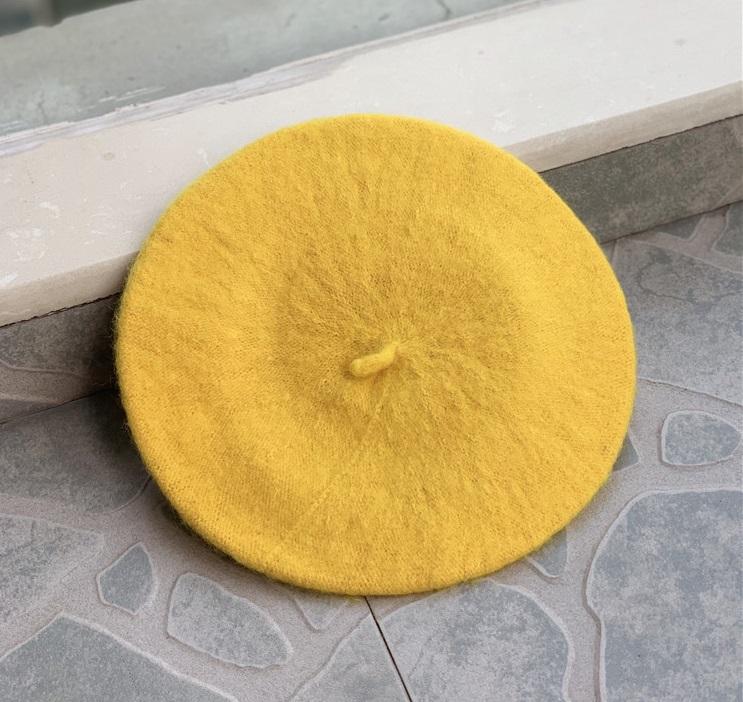 สีเหลือง